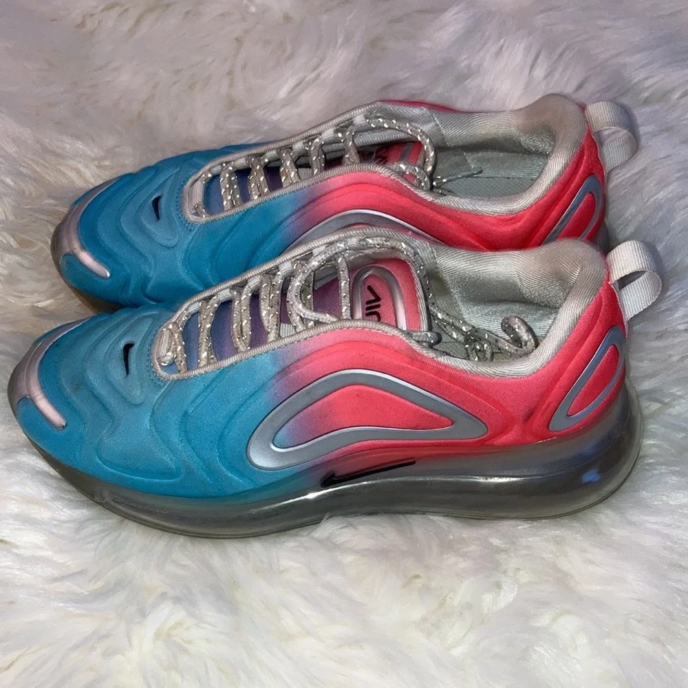 NIKE AIRMAX men’s athletic shoes, sz. 9, VG condition, blue, pink & silver. $63 - Picture 3 of 8
